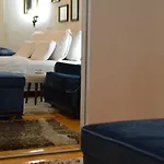 Crystal Апартаменты *